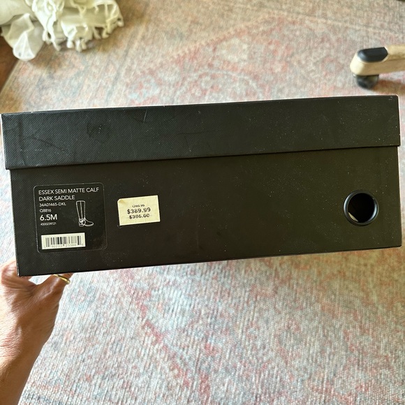 Coach Essex Semi Matte Calf Dark Saddle EUC with Box Size 6.5M - Picture 15 of 16